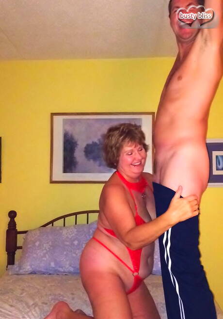 TAC Amateurs invite you to explore a free photos with Busty Bliss xxx gallery 265581