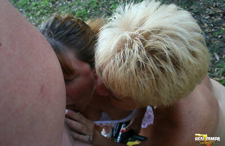 Real Tampa Swingers offers a xxx picture gallery with Tracy Lick in hardcore 3some