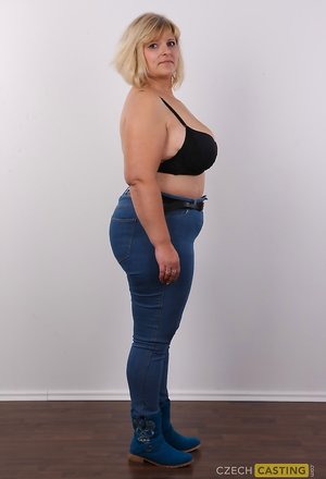 Czech Casting  invite you to explore free xxx photos featuring Sylvia showing well-done shape