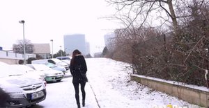 Got 2 Pee offers a free pic gallery with Cynthia Vellons in watersport session