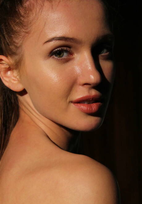 Met Art xxx picture collection featuring Holly Haim unveiling hot form